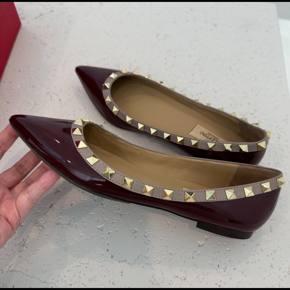 VALENTINO ROCKSTUD FLATS - Picture 8 of 15
